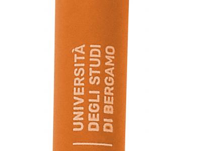 biodegradable pen € 1,60 - blue and orange