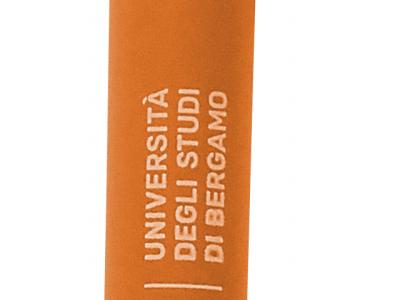 biodegradable pen € 1,60 - blue and orange