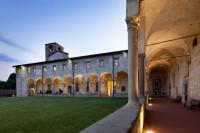 Sant'Agostino cloister view at night